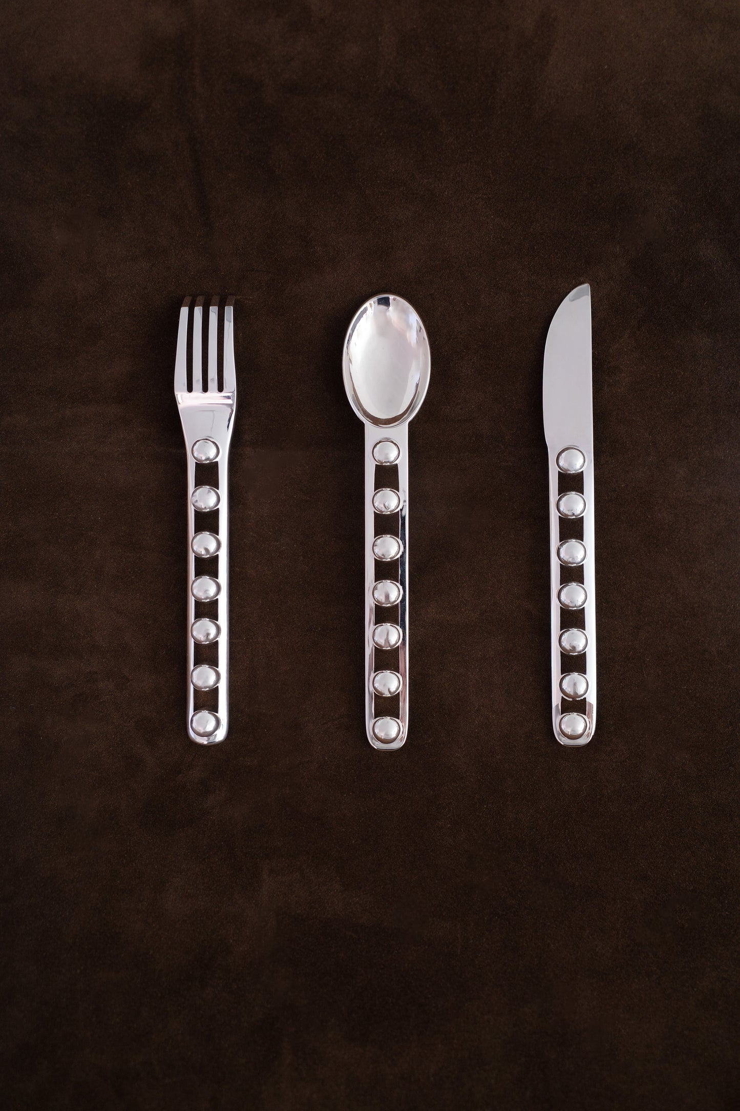 Seven Ball Cutlery Set