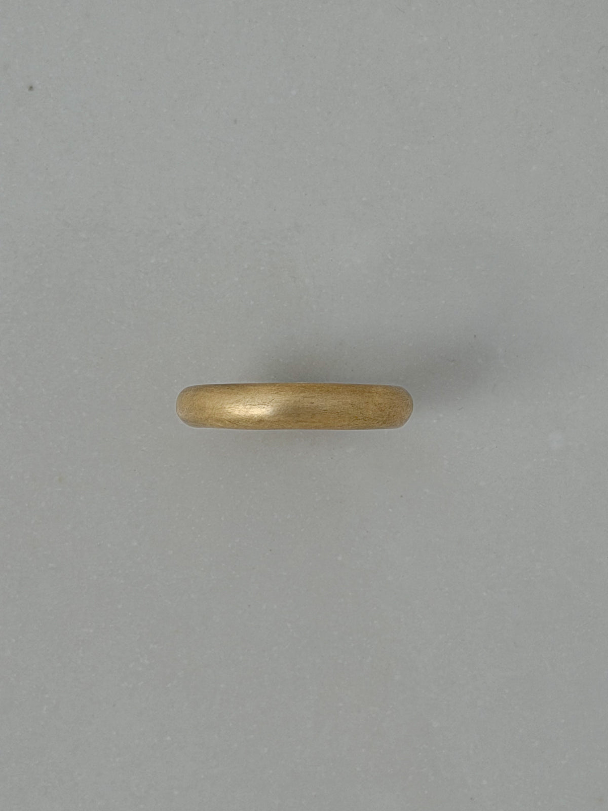 Band 004
