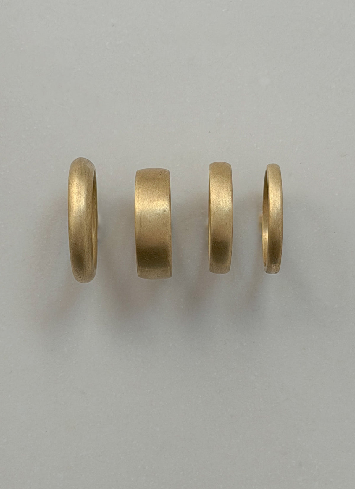 Band 002