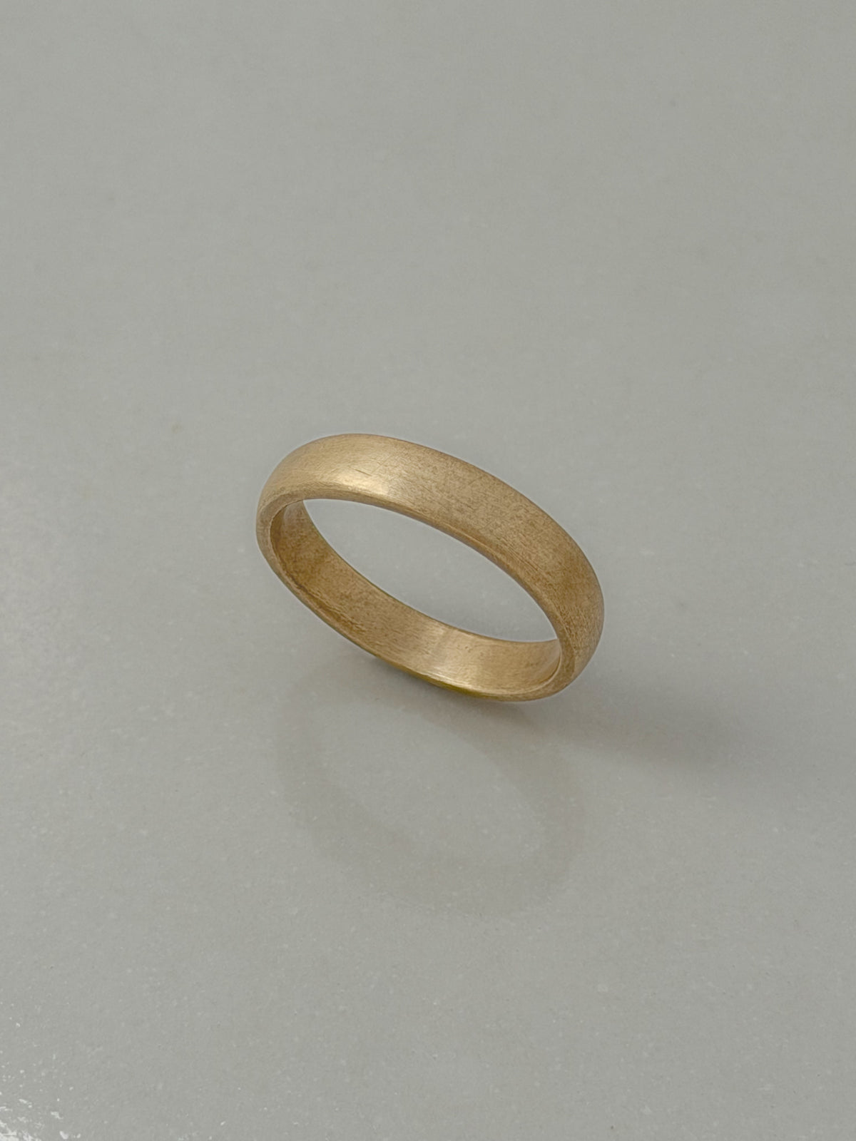 Band 002